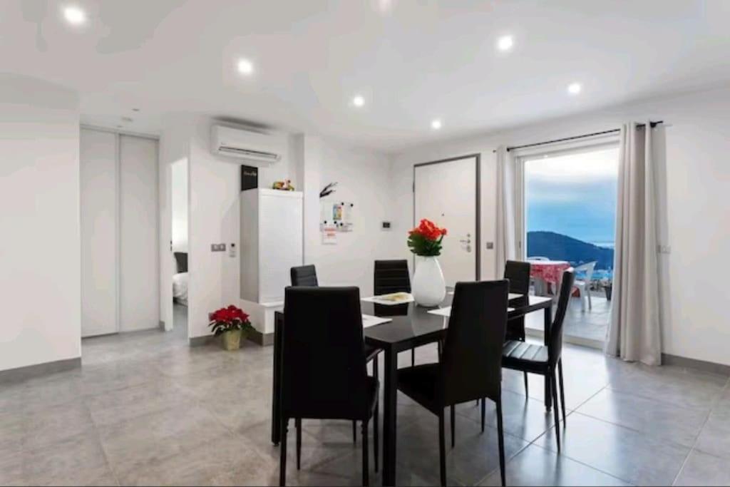 Apartment Mare E Montagne 06